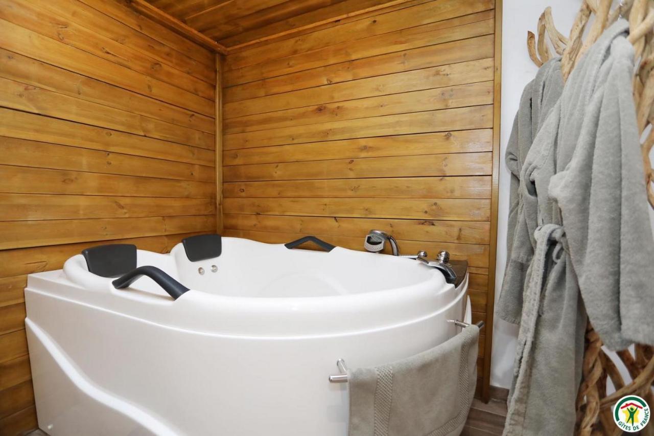 Chambre D'Hotes Des Loyes Jaillans Kültér fotó